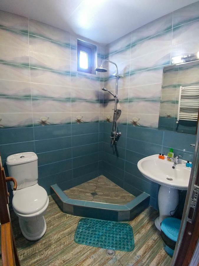 Family Hotel Parajanov Tbilissi Extérieur photo