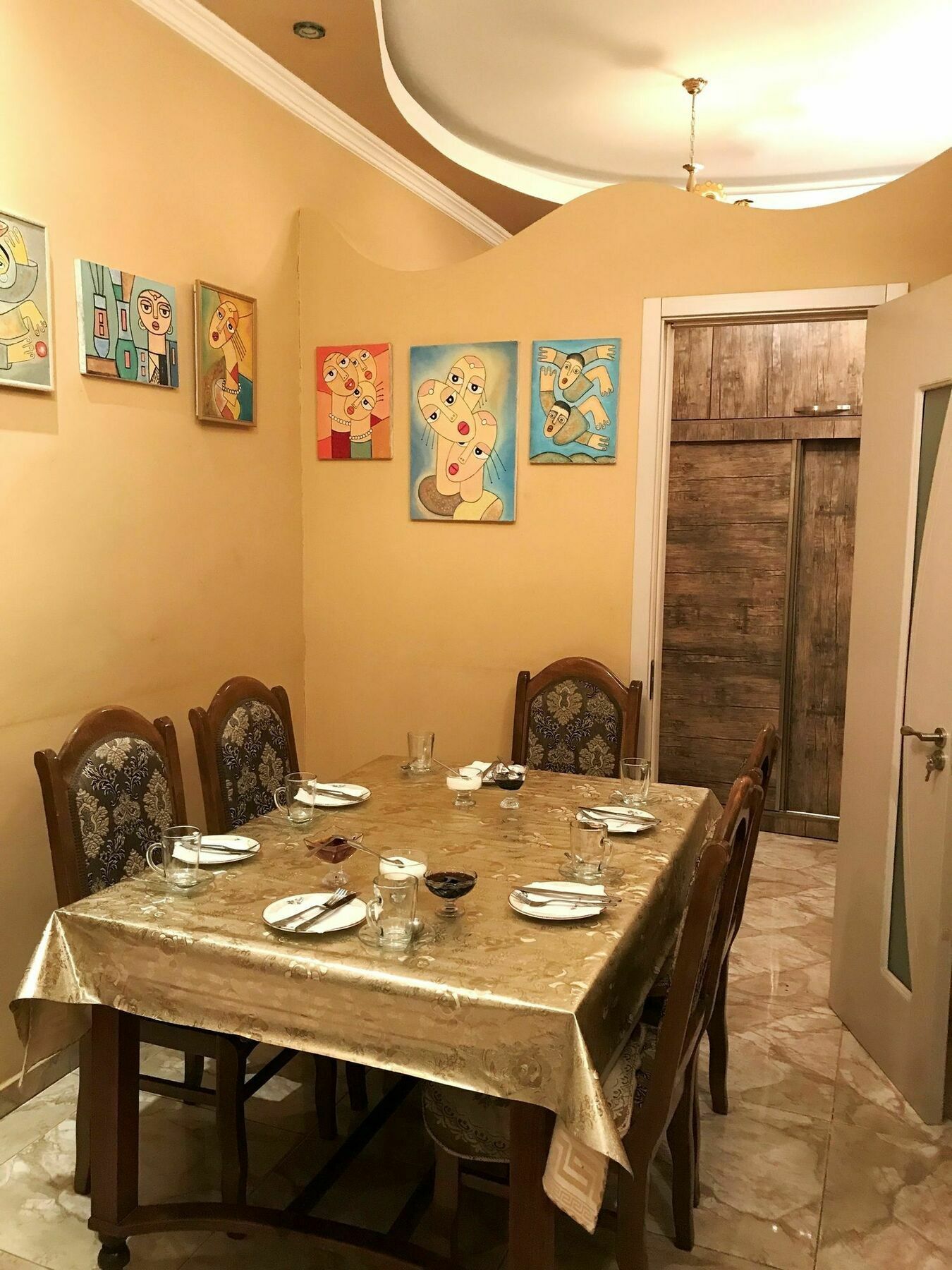 Family Hotel Parajanov Tbilissi Extérieur photo